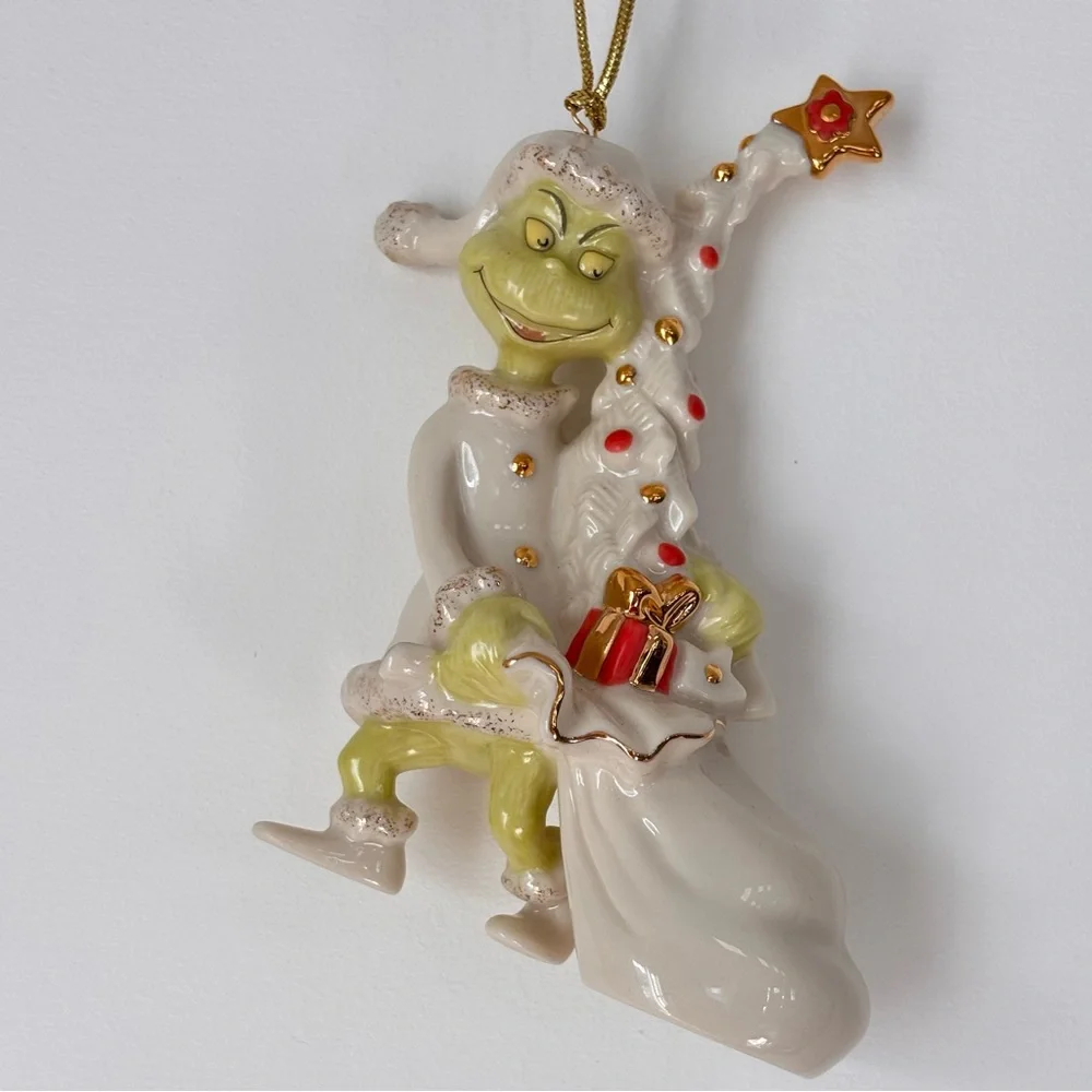 Lenox grinch away